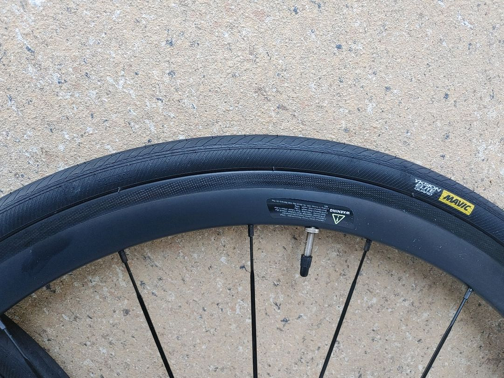 A급)) 가성비갑 csc 카본휠셋 림브 클린쳐+ 카본전용패드 팝니다.(보라원데칼) (40만)--3