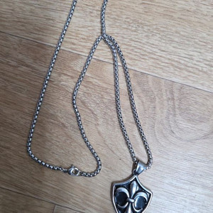 실버 체인 목걸이