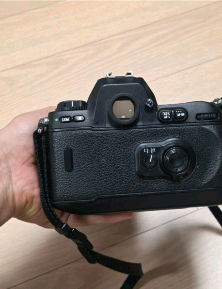 니콘 F100 필름 카메라 + AF Nikkor 35-70mm 렌즈--4