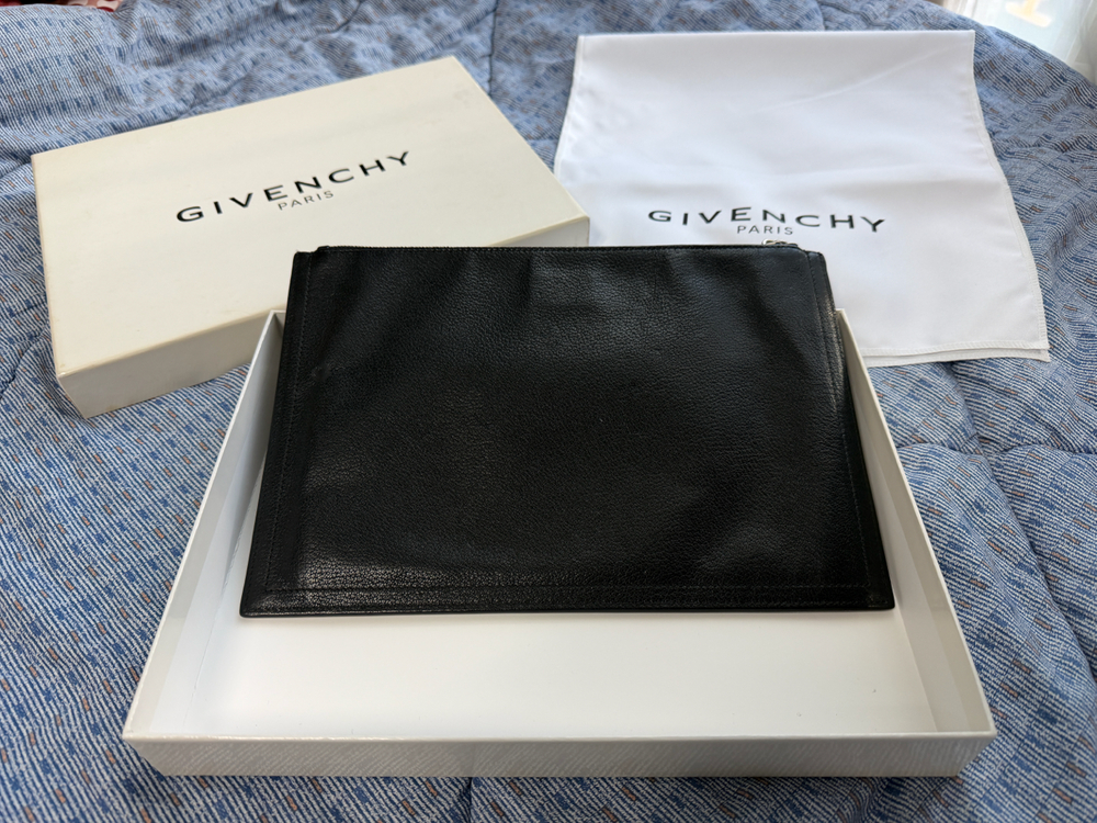 지방시 안티고나 가죽 클러치 파우치 구찌 루이비통 에르메스 보테가 티파니 프라다 샤넬 고야드--2