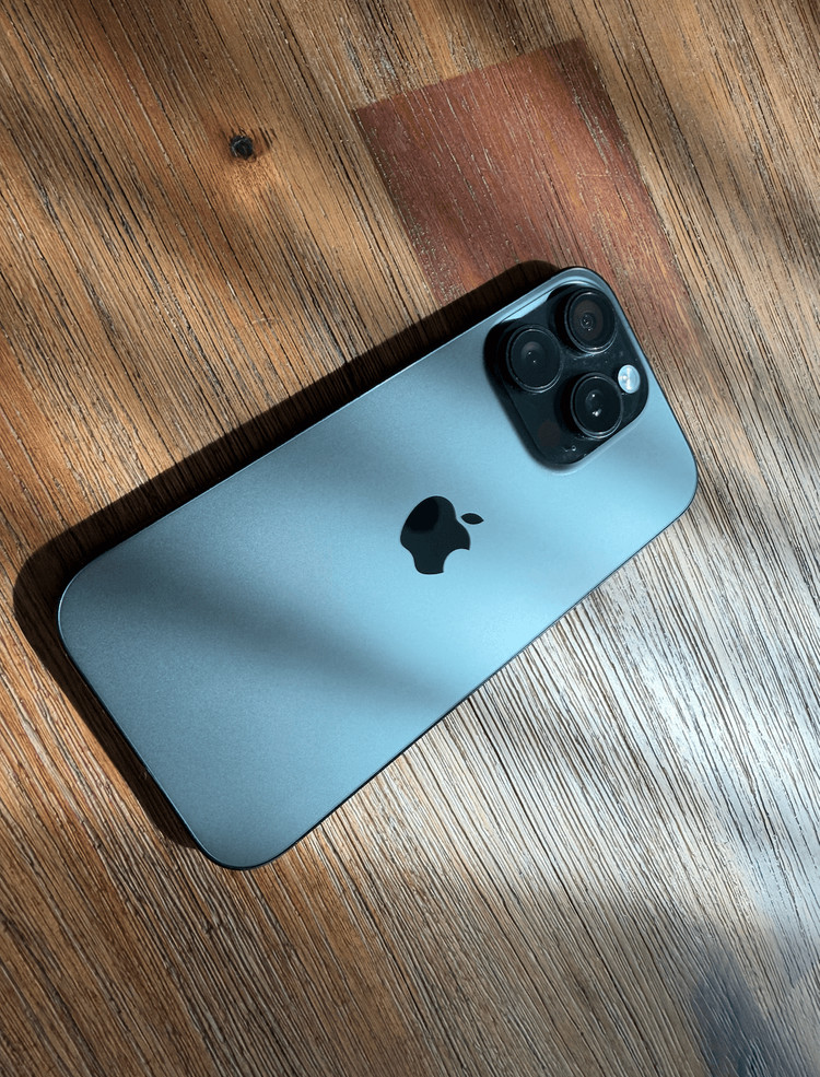 아이폰 16 프로 256 블랙티타늄 미국판(듀얼이심, 무음카메라)--3