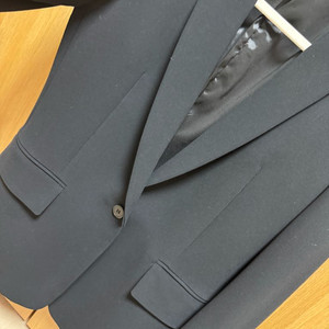 Theory 띠어리 블랙자켓