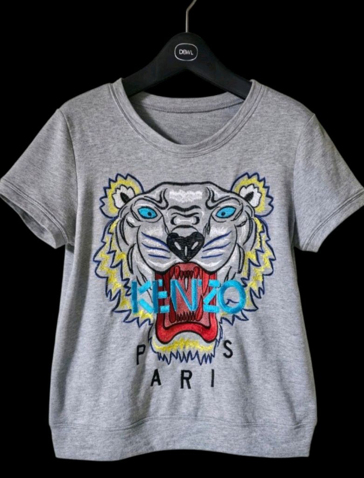 타이거 자수 반팔 여성 티셔츠 이미지