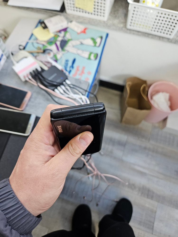 삼성 M120 엘지폴더폰 공신폰 중고폰 C타입 신형--4