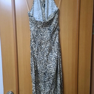 ZARA 레오파드 홀터넥 원피스