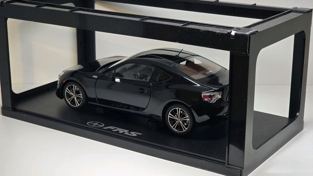 1:18 오토아트 사이온 FR-S 다이캐스트 이미지