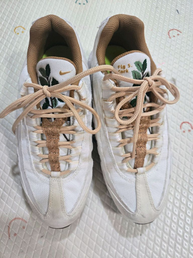 나이키 에어맥스95 코르크에디션 240--4