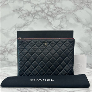 [풀구성]샤넬 클래식 미디움 카프스킨 실버 클러치