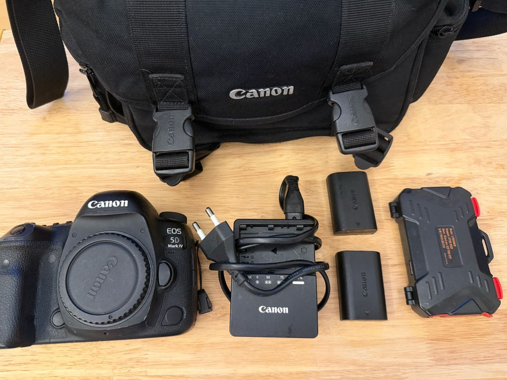 Canon EOS 5D Mark IV 판매합니다 이미지