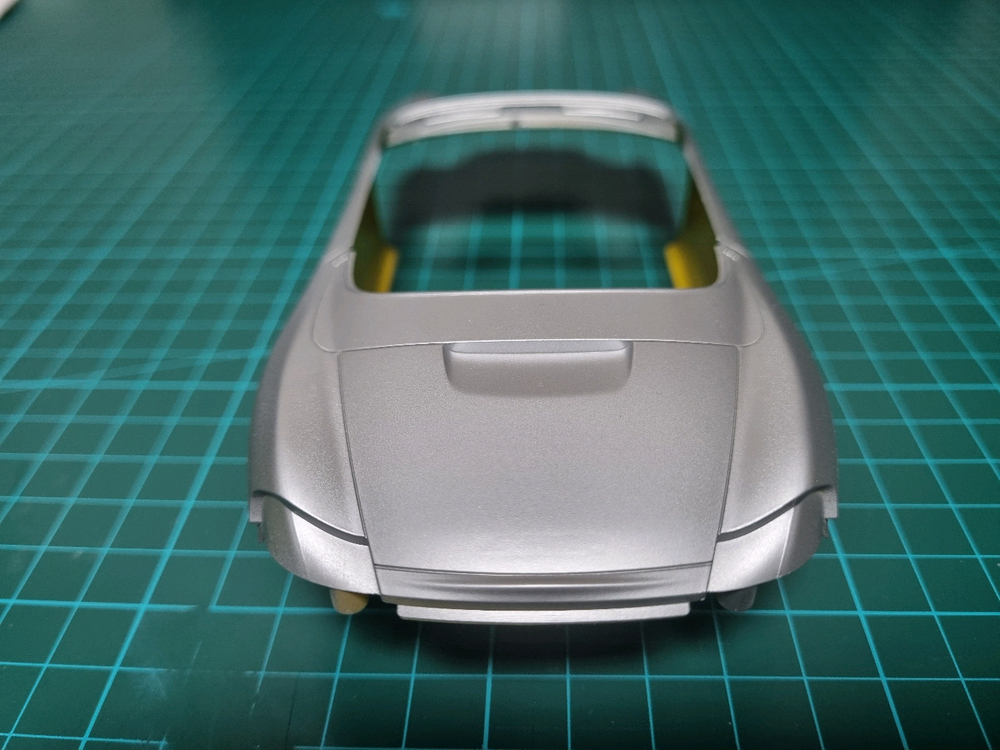 타미야1/24 포르쉐박스터 바디도색완료--3