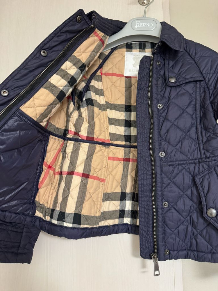 버버리 키즈 퀼팅 자켓 (8y)--2