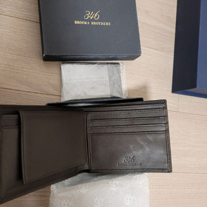 브룩스 브라더스 반지갑 브라운 색상