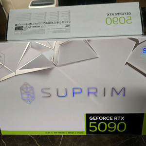 MSI RTX 5090 슈프림 미개봉 판매합니다