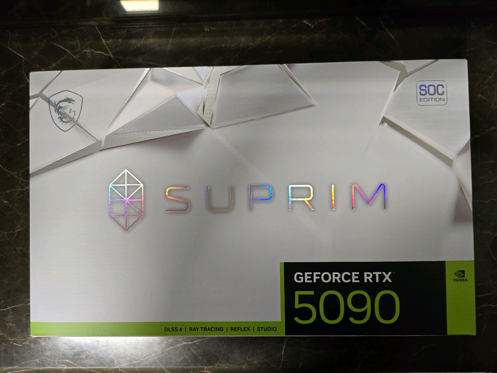 MSI RTX 5090 슈프림 미개봉 판매합니다--2