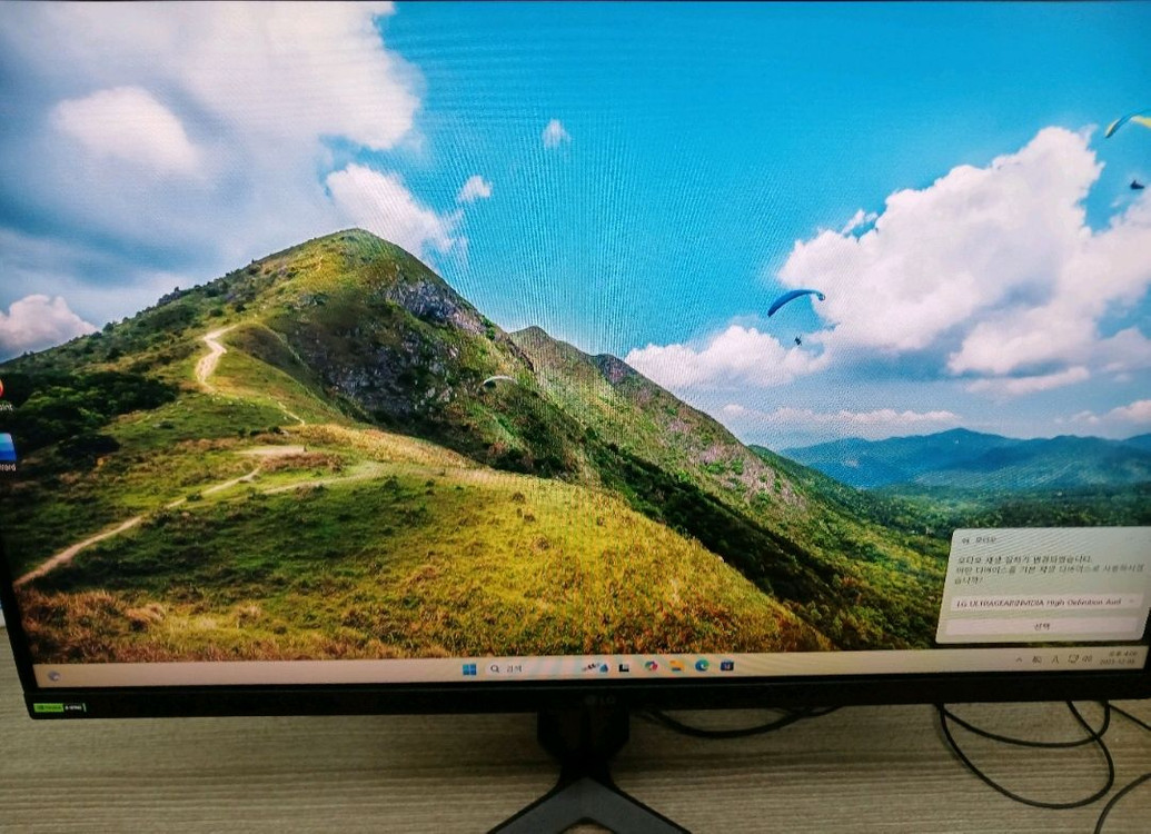 LG 27인치 게이밍 모니터 27GP750, 상태 깨끗 240Hz--0