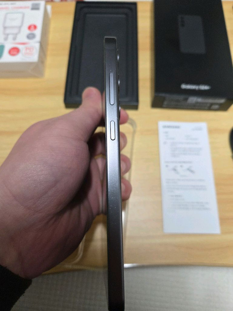 삼성 갤럭시 s24 플러스 오닉스 블랙 256GB 이미지