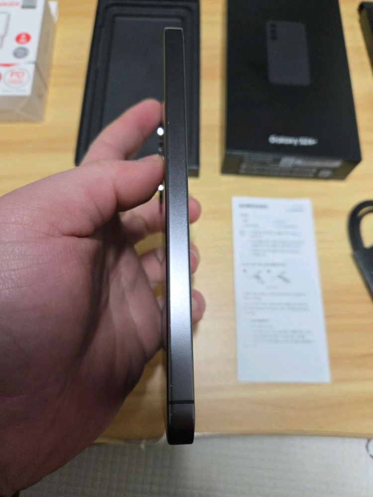 삼성 갤럭시 s24 플러스 오닉스 블랙 256GB 이미지