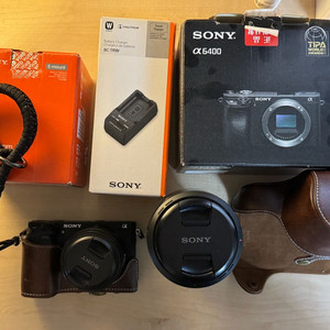 sony a6400 +selp18105 + sel35f18 이미지