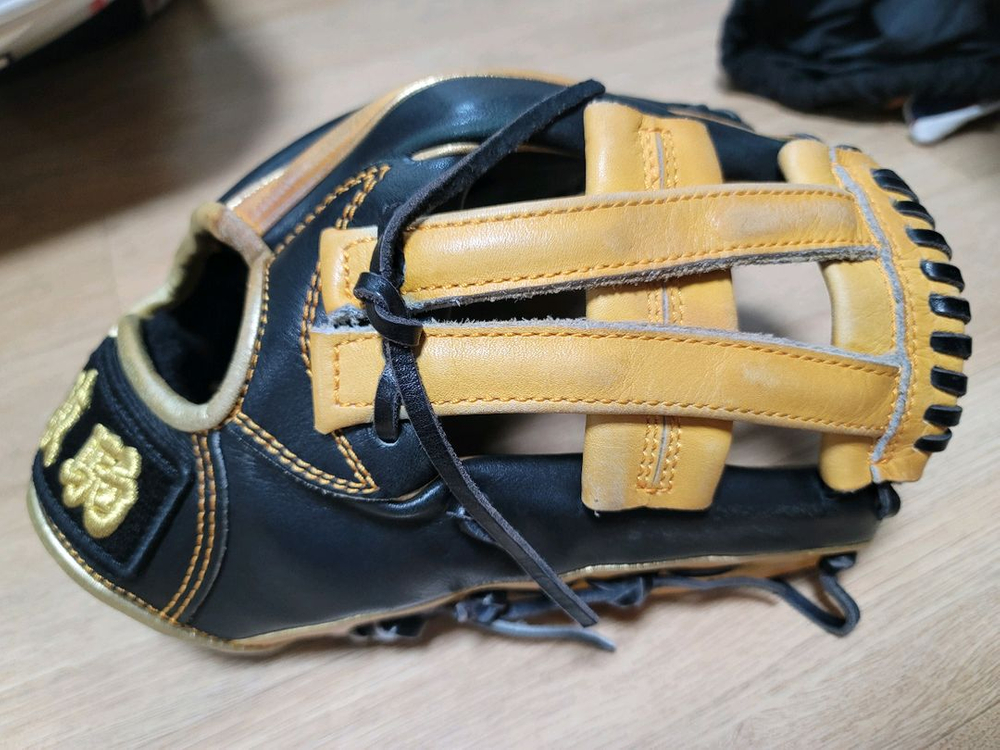 도쿠마 1등급 내야 야구 글러브--0