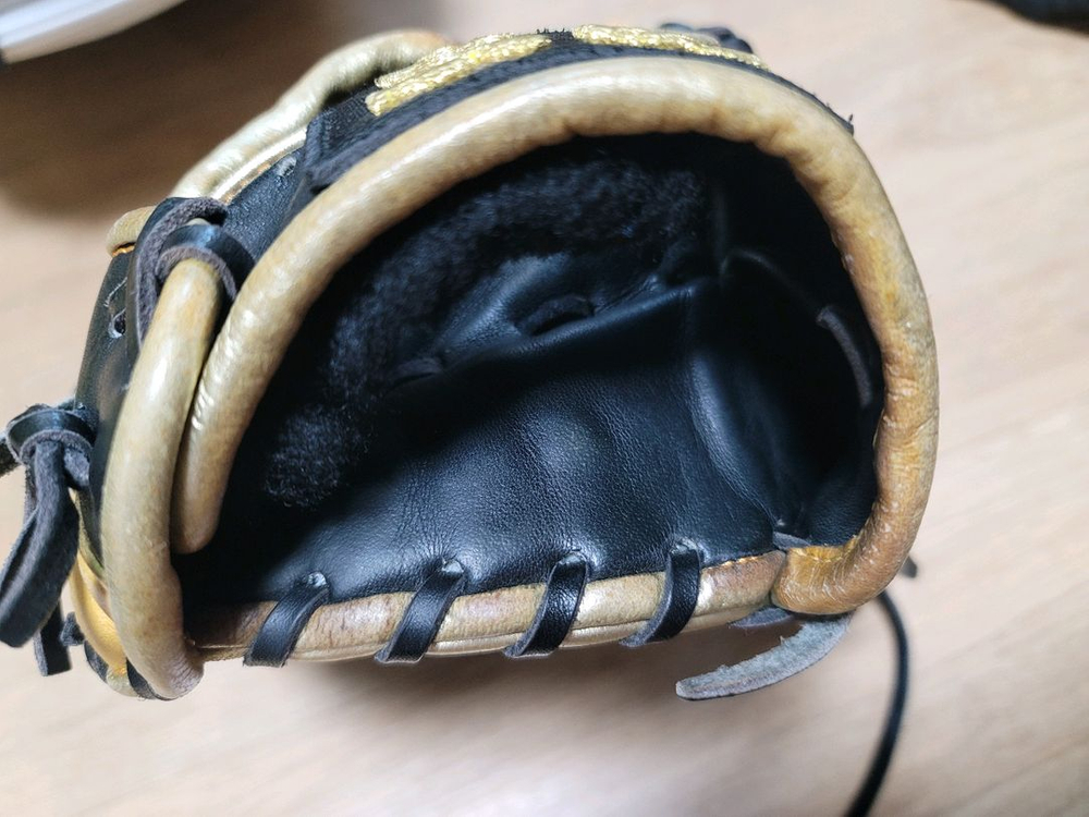 도쿠마 1등급 내야 야구 글러브--3