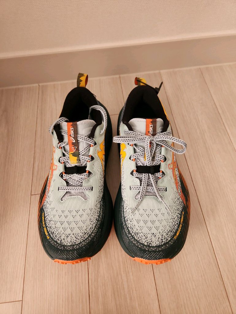 아식스 트라부코 맥스 4 콜드 모스 노바 오렌지--0