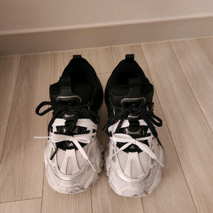 아디다스 벤토 XLG 러너 화이트 블랙 255