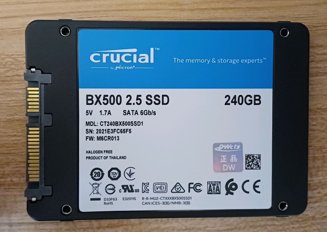 크루셜 SSD 2.5인치 BX500 240GB--1