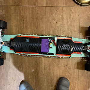 전동스케이트보드