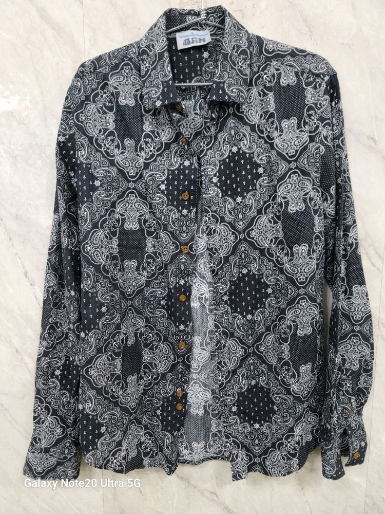 비비안웨스트우드 페이즐 셔츠 2사이즈--0