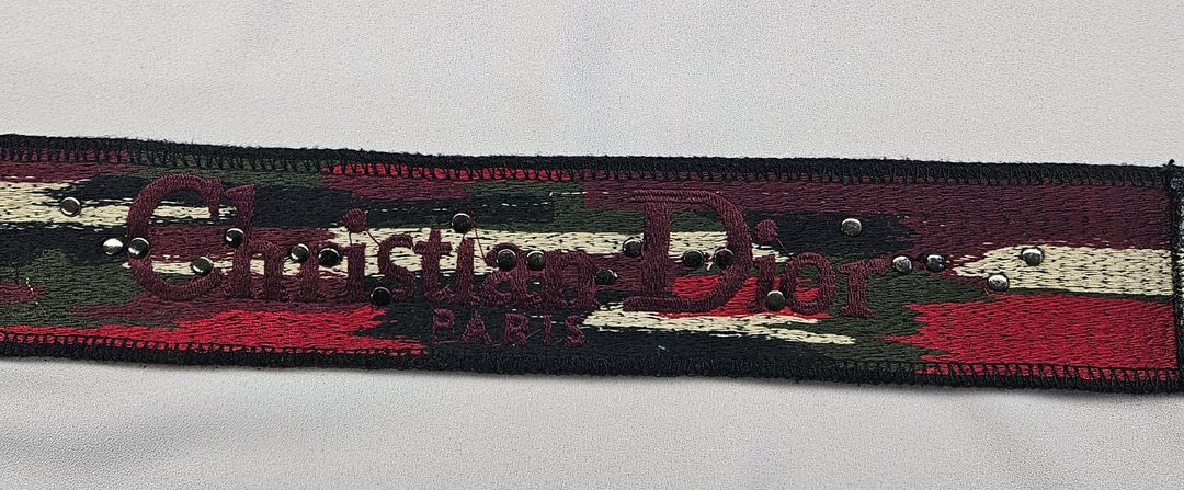 디올 보헤미안 숄더 스트랩 이미지