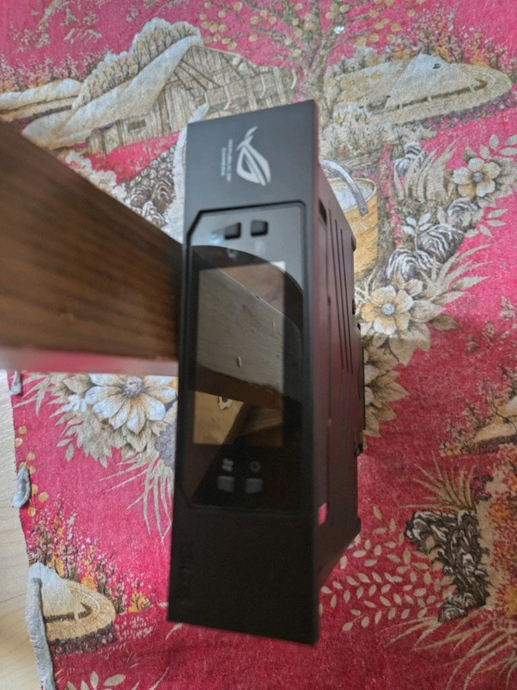 ASUS ROG OC Panel 오버클러킹 명령 센터 이미지
