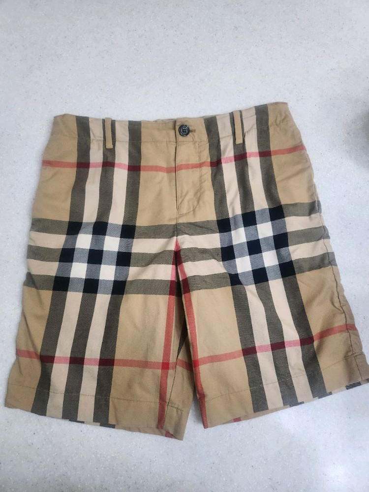 정품 버버리 키즈 반바지 14y 성인여성가능--0
