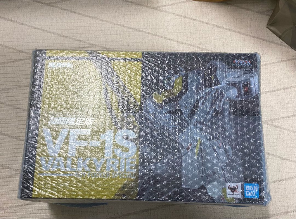 DX 초합금 VF-1S 로이 포커 초회한정, 미사일 세트 판매합니다.--0