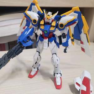 RG 윙건담 EW 가조립 팔아요