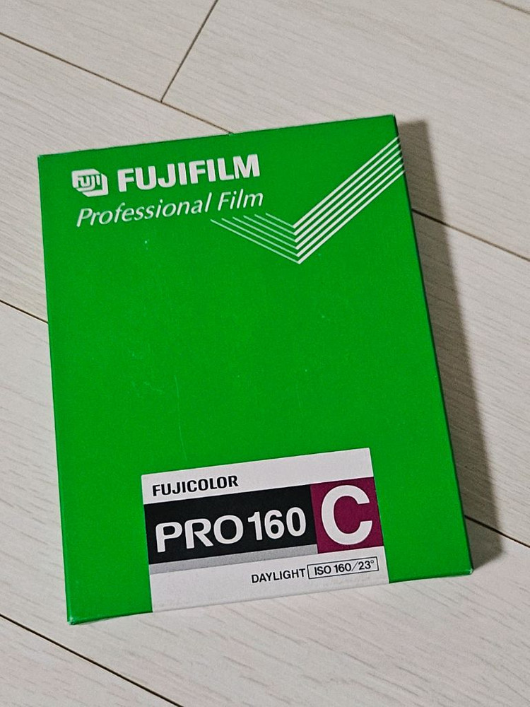 대형필름 4x5 2개(20장) 일괄 14만원--0