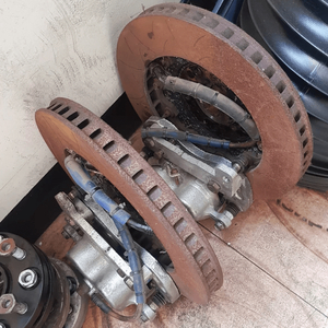 투스카니 브레이크 디스크 캘리퍼 세트 이미지