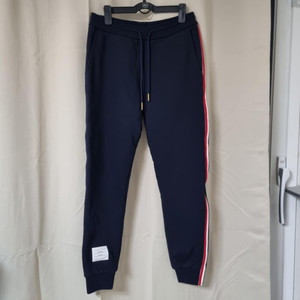 {클로젯}[1][새상품급]톰브라운 사이드 삼선 조거팬츠