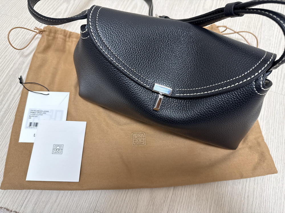 토템 티락 클러치 블랙 그레인 팝니다--6