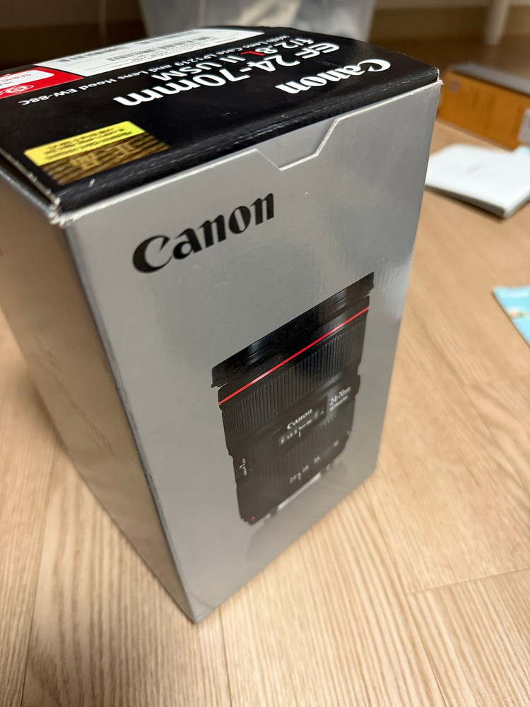 캐논 R8 카메라 바디 + 캐논 24-70 신계륵 + 캐논 EF-EOS R 어댑터 일괄판매--7