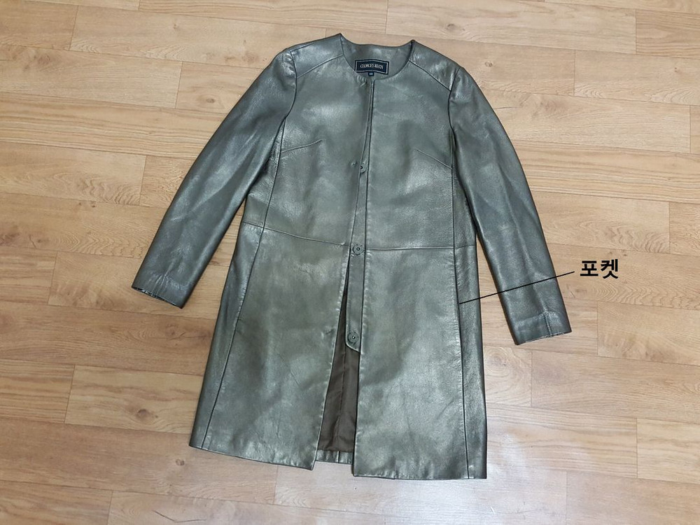 조르쥬레쉬 이태리 여성 양가죽 코트 55 상태우수--3