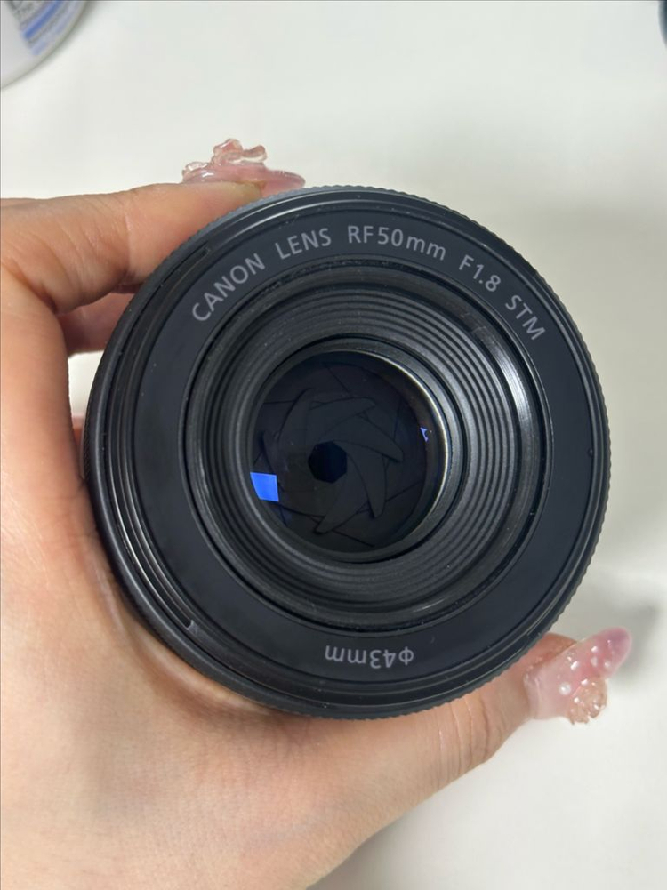 캐논 rf 50mm f1.8 단렌즈--0