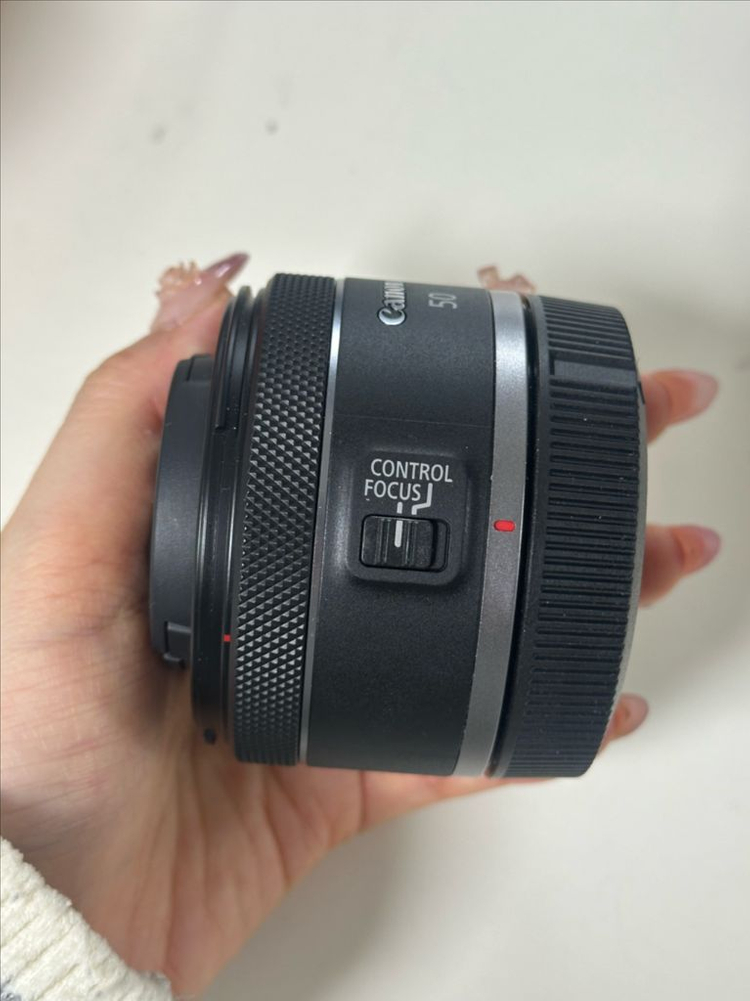 캐논 rf 50mm f1.8 단렌즈--2