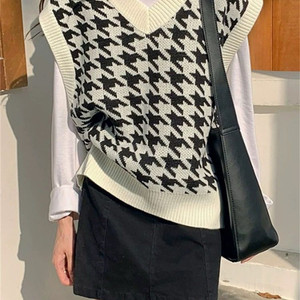 하운드 체크 조끼 베스트