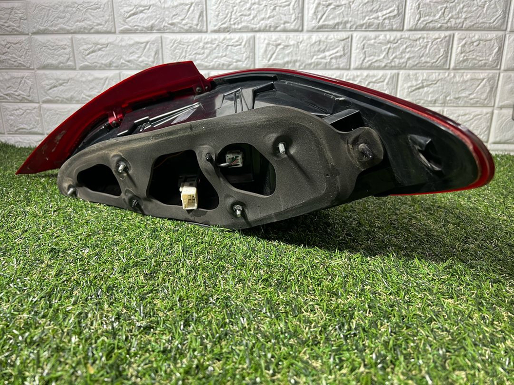 현대 제네시스쿠페.젠쿱.신쿱.신형젠쿱 브레이크등.데루등 이미지