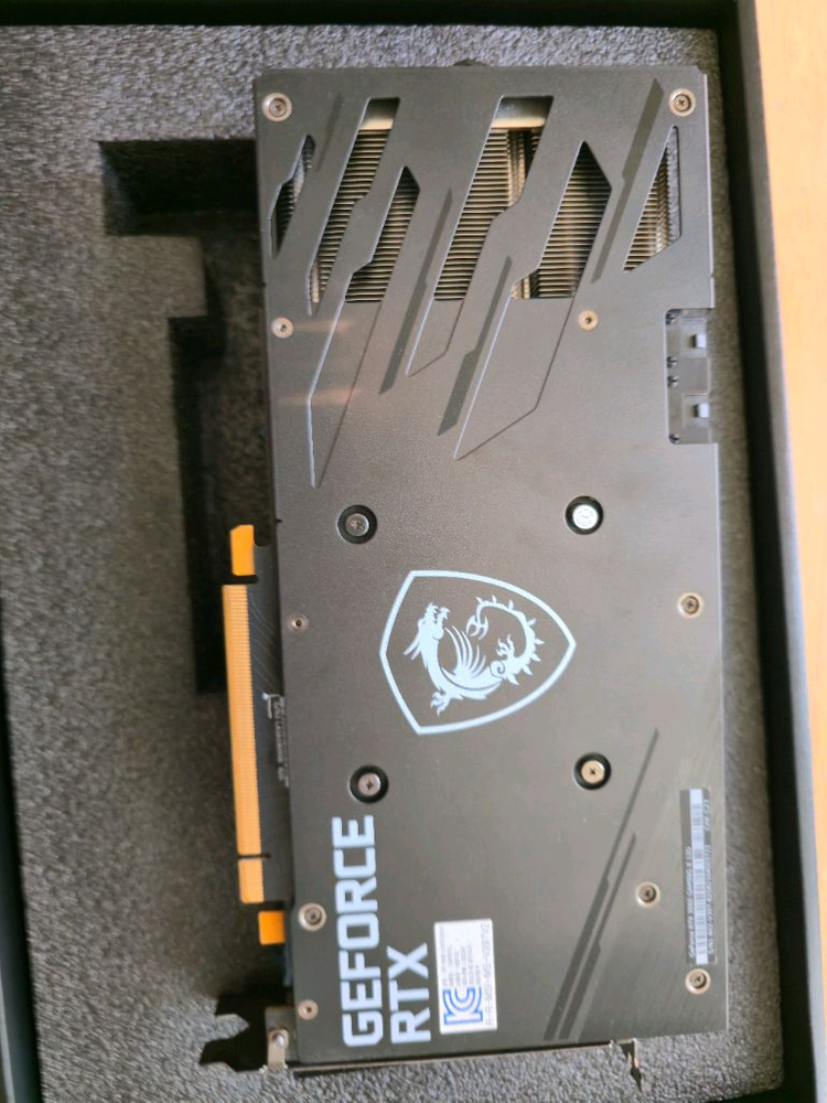 MSI 지포스 RTX 3060 게이밍 XD6 12GB 트윈프로져8--1