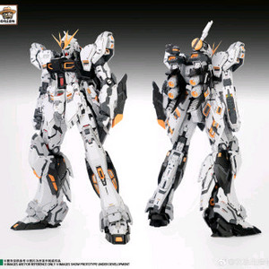 농장주조물 뉴건담 + 커스텀헤드 포함 미개봉 판매합니다.