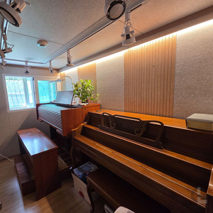 [새상품] 24시간 전용 미디 / 피아노 / 드럼 방음부스(사이즈 확장/ 이전설치 가능) 이미지