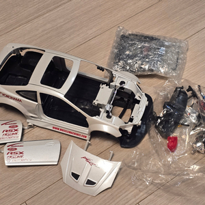 1:18 어큐라 RSX (혼다 인테그라) 대파품