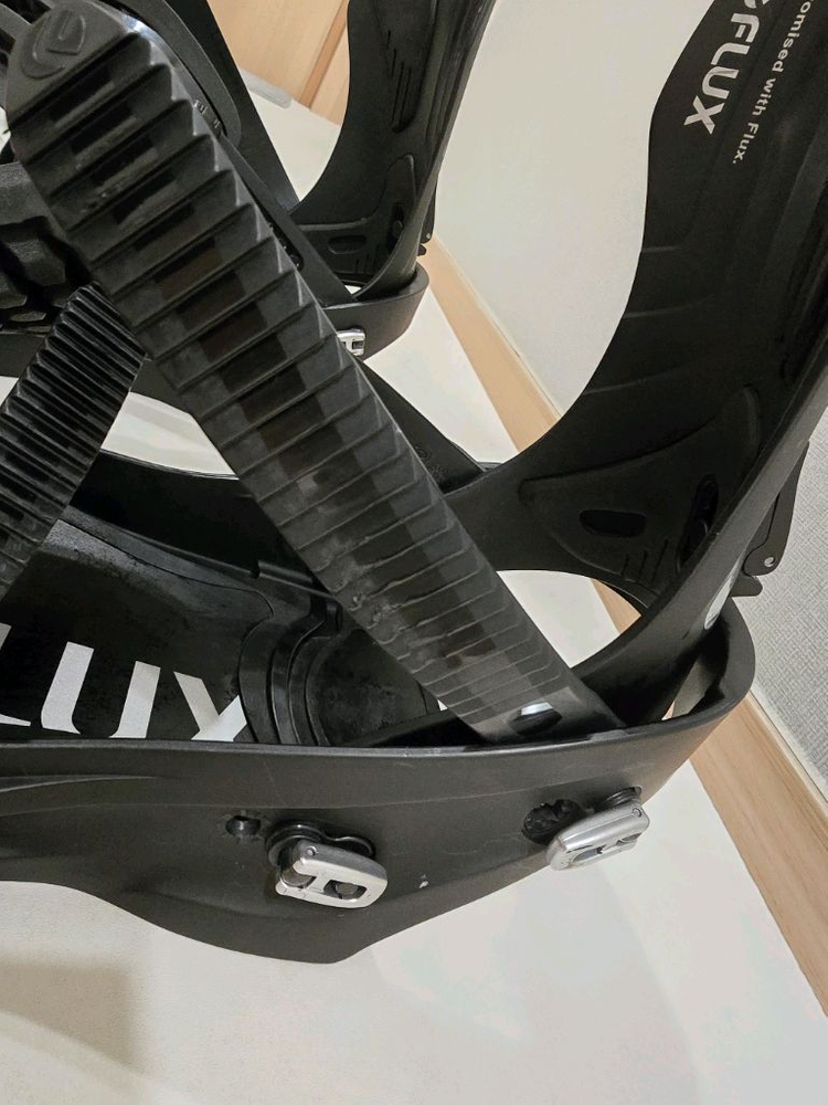 1920 플럭스 바인딩 XF, M 이미지