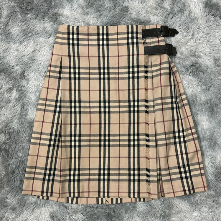 버버리 노바체크 정품 플레어 스커트--0